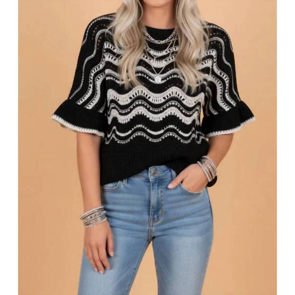 NEW 1 THE WOMAN wavy crochet ruffle half sleeve sweater in black/white